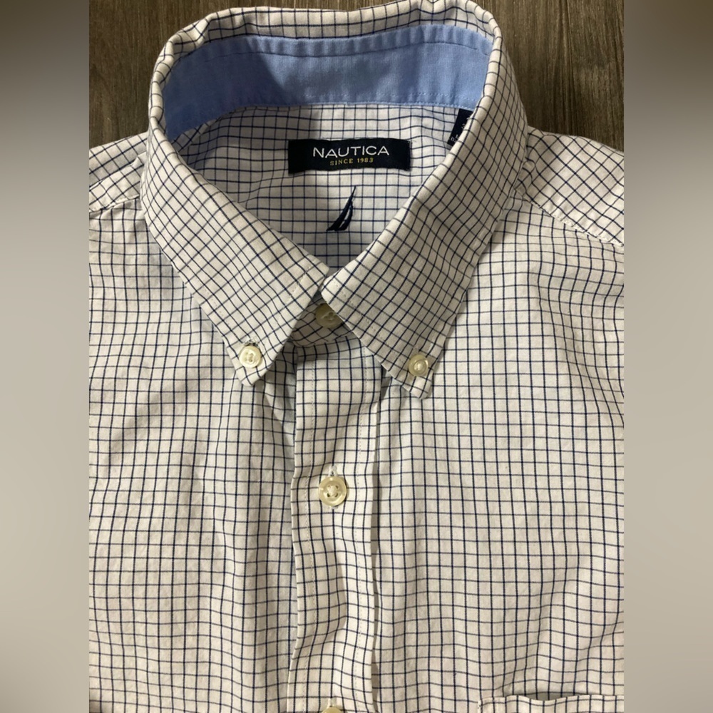 Nautica Men’s Button Down Dress Shirt 15.5-34/35